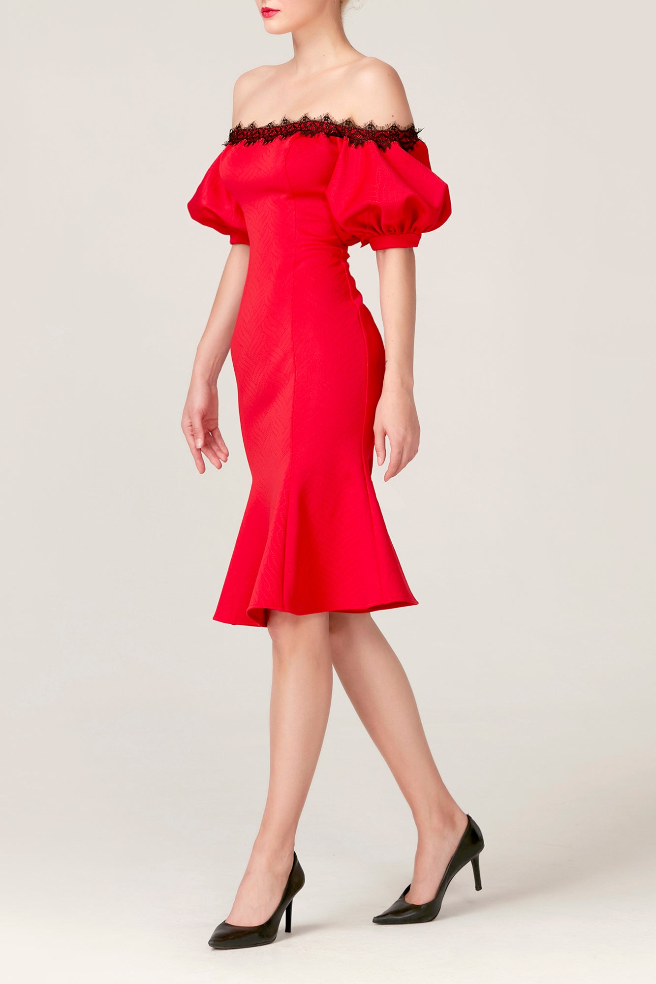 DL Forever Loved Scarlet Passion Trumpet Sleeves Gown