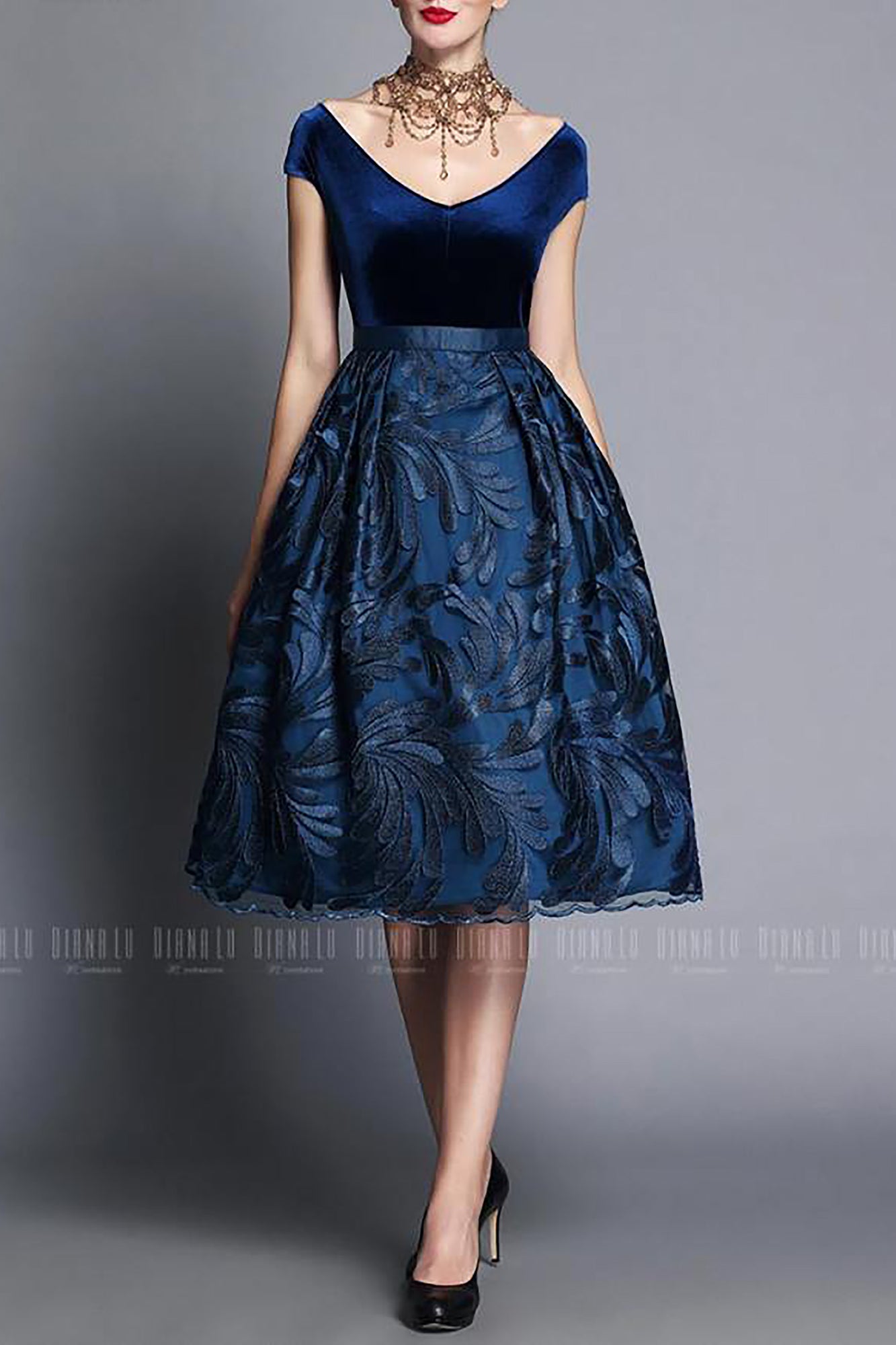 Ella Embroidery Organza Peacock Dress – DL CHIC